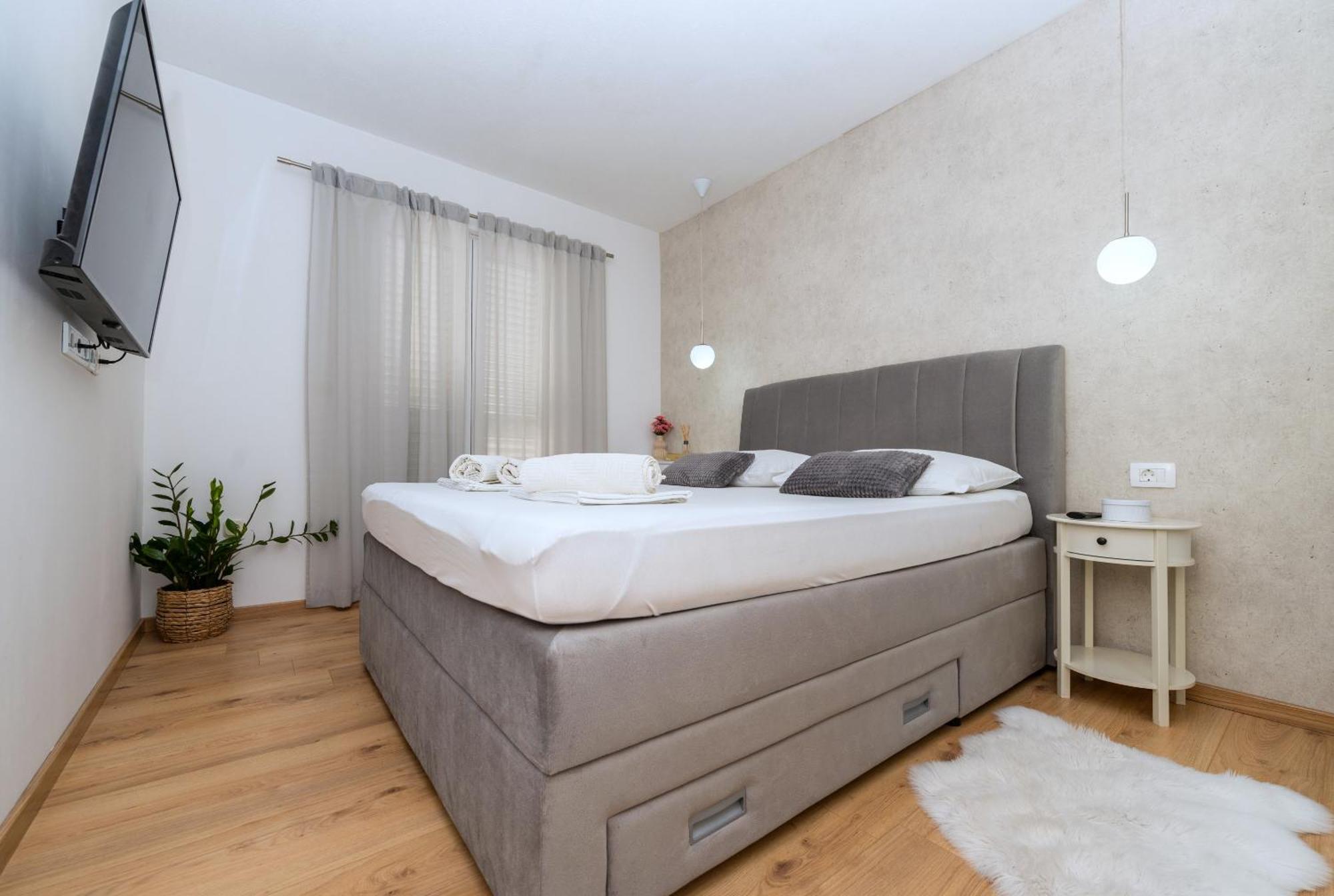 מאקרסקה Apartment Mirjana מראה חיצוני תמונה